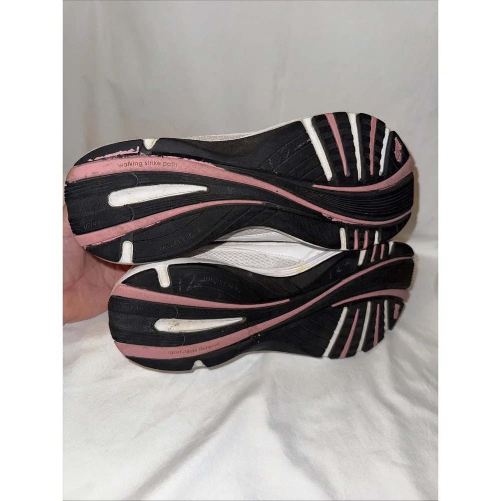 New Balance Womens Running Shoes 496 Size 9 White Pink WW496WP‎ Running Shoes